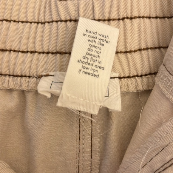 Full Tilt Junior’s Shorts, Size Large. “Ecru.” NWT. - Picture 4 of 7